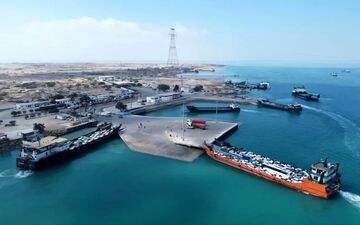 عملیات مهار آلودگی نفتی در سواحل قشم و هنگام به پایان رسید