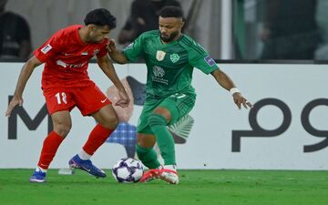 الاهلی برد و شانس تراکتور برای دومی از بین رفت