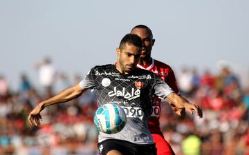 ربیع خواه همچنان مورد اعتماد سرمربی پرسپولیس