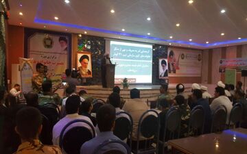 بصیرت نقش مهمی در مقابله با هجوم فرهنگی دشمن دارد