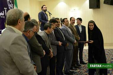 تجلیل از خبرنگاران ورزشی توسط اداره ورزش و جوانان استان کرمانشاه
