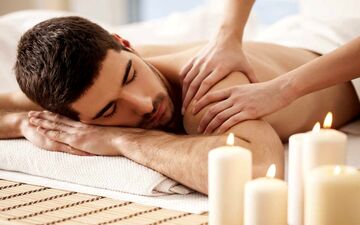 اهمیت ماساژ و لامسه در رابطه جنسی / رضایت چند برابری زنان