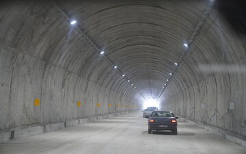 افتتاح تونل شمالی حیران موجب کاهش بار ترافیکی جاده اردبیل _ آستارا شد