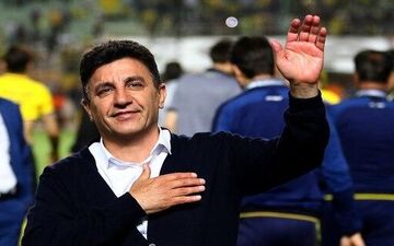 قلعه نویی از سرمایه باشگاه استقلال است