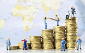 انقلاب در نظام پرداخت کارگری؛ افزایش دو مرحله‌ای دستمزد در سال ۱۴۰۵ کلید خورد