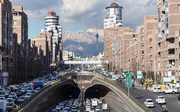 کیفیت و دمای هوای تهران در نخستین روز فروردین