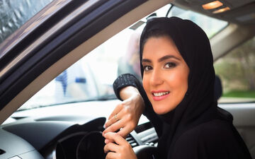 گوش دادن به این موسیقی هنگام رانندگی خطرناک است