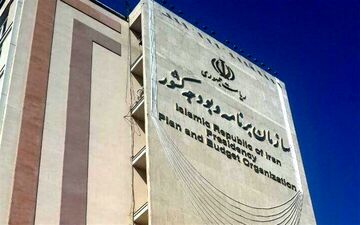  دستگاه‌های اجرایی مکلف به پرداخت افزایش حقوق فروردین کارمندان تا آخر هفته شدند
