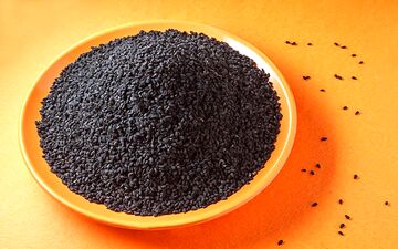 این دانه با هزار خاصیت درمانی را حتما استفاده کنید 