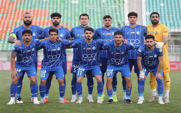 هدف استقلال سرمربی خارجی است؛ اما فعلاً نیمکت به گزینه موقت می‌رسد