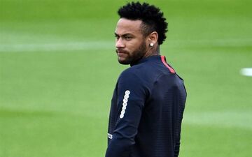 پیشنهاد چشمگیر رئال مادرید به نیمار؛PSG تکذیب کرد!