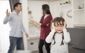 بعد از فوت همسر در صورت ازدواج مجدد حضانت به پدربزرگ میرسد؟