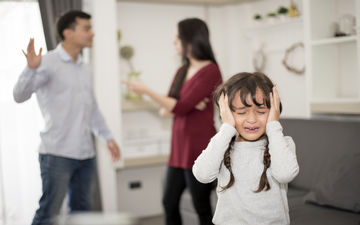 بعد از فوت همسر در صورت ازدواج مجدد حضانت به پدربزرگ میرسد؟