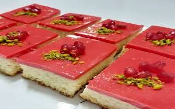 طرز تهیه  کیک با پودر ژله | حتما خوشتون میاد!