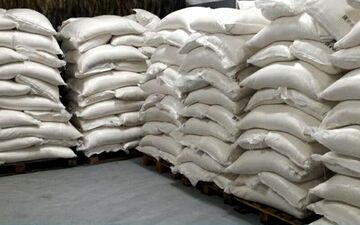 انبار احتکار ۳۰ تُن شکر در بندپی بابل کشف شد