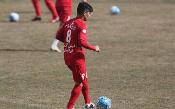 تور شهریار پهن شد/ علی دایی به دنبال جذب مدافع پرسپولیس