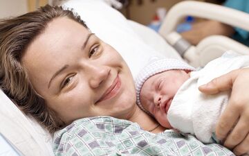 تغذیه با شیر مادر، کلید کاهش چربی بدن در کودکان