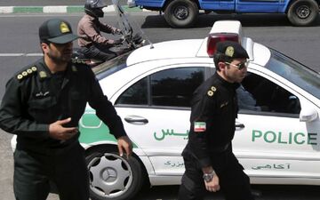 تعقیب‌وگریز هالیوودی در تهران / پلیس با شلیک لاستیک پژو ۴۰۵ را از حرکت انداخت