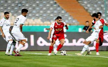 واکاوی تقابل ذوب‌آهن و پرسپولیس؛ هدفمند در دفاع، ضعیف در حمله 
