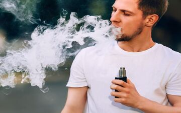 
سیگار الکترونیک موجب کوچک‌ شدن بیضه‌ها و کاهش تعداد اسپرم می‌شود
