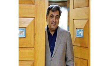 بازدید سرزده حناچی از معاونت فنی و عمرانی شهرداری تهران