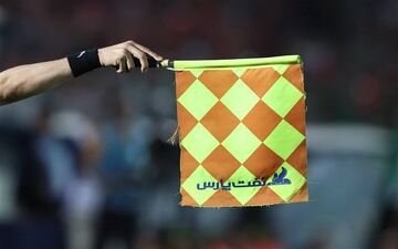 تحلیل رئیس فوتبال کرمانشاه درباره سرقت از داوران در مسابقه