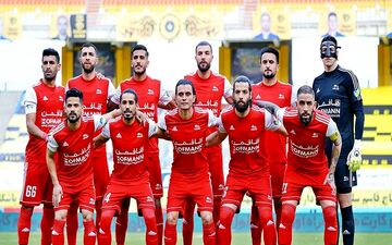 از ترکیب تراکتور برابر مس رفسنجان رونمایی شد