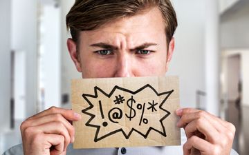 جادوی کلمات ممنوعه؛ چگونه فحش دادن باعث افزایش قدرت بدنی می‌شود؟