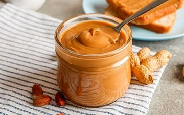 کره بادام زمینی و رفلاکس اسید؛ مفید یا مضر؟