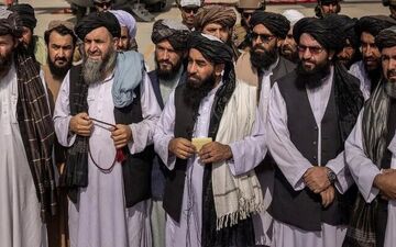 طالبان: حقوق مساوی زنان و مردان را در آموزش تضمین می‌کنیم
