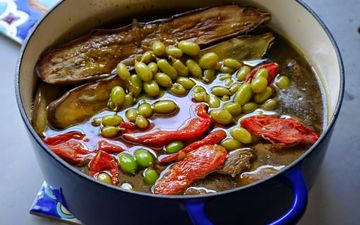 طرز تهیه خورشت غوره مجلسی؛ آموزش کامل همراه با نکات طلایی