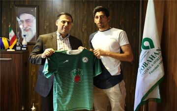 ستاره نقل و انتقالاتی رسما از دست استقلال پرید!