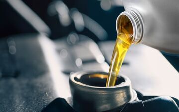 آیا ترکیب روغن موتور جدید و قدیمی به پیشرانه آسیب می‌زند؟