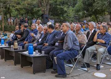 گزارش تصویری گردهمایی بزرگ دانش آموزان دبیرستان تاریخی ابن سینا در همدان