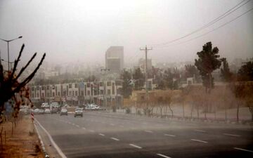طوفان و وزش باد در  سبزوار تا ساعات پایانی امشب ادامه دارد
