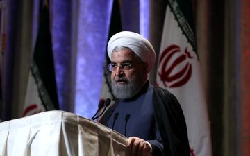  نشست هم اندیشی مدیران ارشد با حضور روحانی آغاز شد