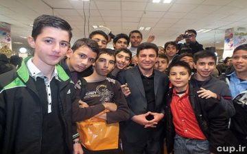  بهترین هدیه عمر قلعه نویی/عکس