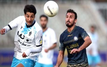 بمب زمستانی پرسپولیس از تیم قلعه نویی می آید ؟ 