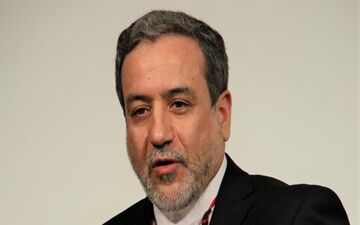 عراقچی: گام پنجم به معنای خروج ایران از برجام نیست/امیدوارم طرف های مقابل مدبرانه رفتار کنند

