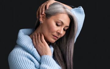 زنان اولین تار موی سفید خود را در چند سالگی می بینند؟