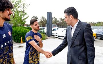 رمزگشایی از لیست سیاه و سفید اوسمار؛ شکارچیان پرسپولیس در لیگ یک چه می‌جویند؟