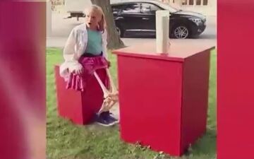 دوربین مخفی جالب و ترسناک از ذوب شدن دختربچه در اسید!+فیلم