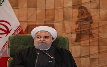مراسم اختتامیه جایزه کتاب سال با حضور رئیس‌جمهور آغاز شد