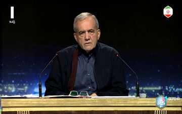 واکنش پزشکیان به زاکانی: مگر جای خدا نشسته‌ای که نمی‌گذاری رئیس جمهور بشوم!+ ویدئو