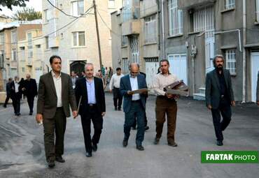 مراسم رونمایی از تندیس میرزا رضا کلهر
