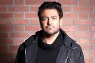 محمدرضا گلزار برای بازسازی مدرسه شجره طیبه میناب پیشقدم شد