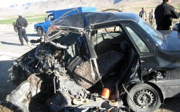 یک کشته و 3 زخمی در سانحه رانندگی در گیلانغرب     