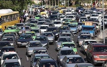 خرابی تریلی در فرشته ترافیک شمال تهران را سنگین کرد
