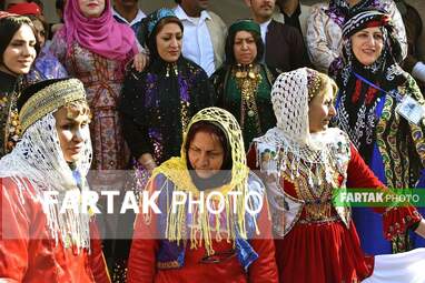 اقوام ایرانی در سیزدهمین نمایشگاه گردشگری