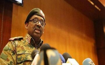 رویترز: وزیر دفاع سودان فوت کرد
